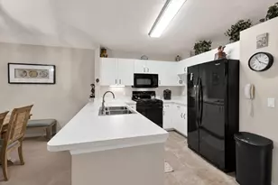 1189 NW Lombardy Dr, Port Saint Lucie, FL 34986 - Photo 15