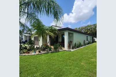 11 SE Flamenco Way, Port Saint Lucie, FL 34952 - Photo 3