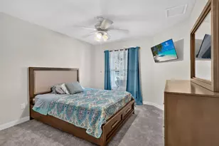 11 SE Flamenco Way, Port Saint Lucie, FL 34952 - Photo 17