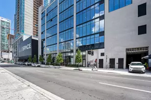 20 NE 11th St, Miami, FL 33132 - Photo 39