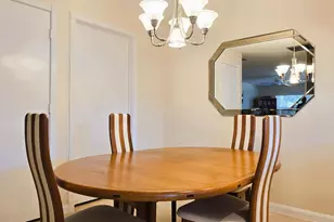 1919 Hartford Ct, West Palm Beach, FL 33409 - Photo 11