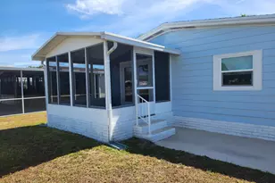 8215 Caper Ln, Port Saint Lucie, FL 34952 - Photo 3