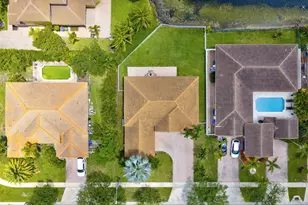 16483 NW 12th St, Pembroke Pines, FL 33028 - Photo 3