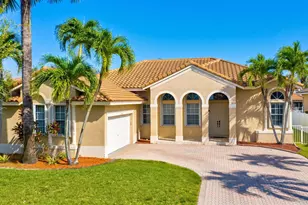 16483 NW 12th St, Pembroke Pines, FL 33028 - Photo 1
