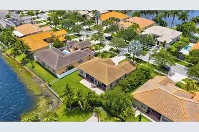 16483 NW 12th Street, Pembroke Pines, FL 33028 - Photo 39
