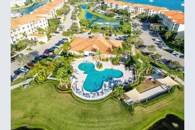 21 Harbour Isle Drive W #105, Fort Pierce, FL 34949 - Photo 17