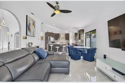912 NW 132nd Avenue, Sunrise, FL 33325 - Photo 17