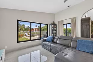 912 NW 132nd Ave, Sunrise, FL 33325 - Photo 15