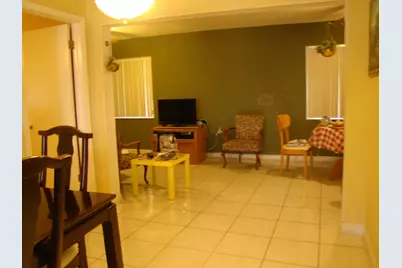 1611 NW 82nd Terrace, Plantation, FL 33322 - Photo 7