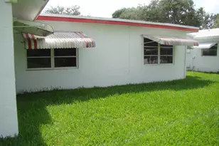 1611 NW 82nd Terrace, Plantation, FL 33322 - Photo 5