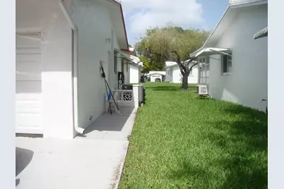 1611 NW 82nd Terrace, Plantation, FL 33322 - Photo 3