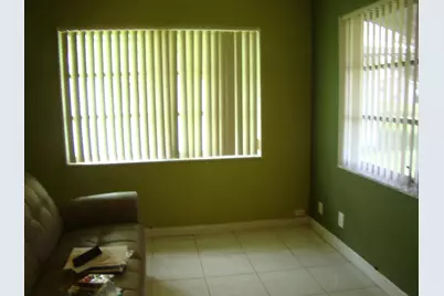 1611 NW 82nd Terrace, Plantation, FL 33322 - Photo 9