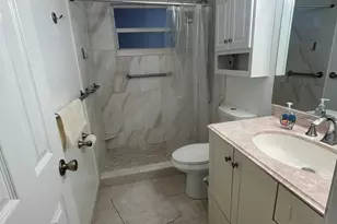 225 Bonnie Blvd, Palm Springs, FL 33461 - Photo 11