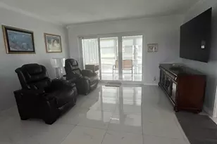 225 Bonnie Blvd, Palm Springs, FL 33461 - Photo 7