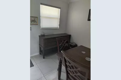 225 Bonnie Boulevard #405, Palm Springs, FL 33461 - Photo 5