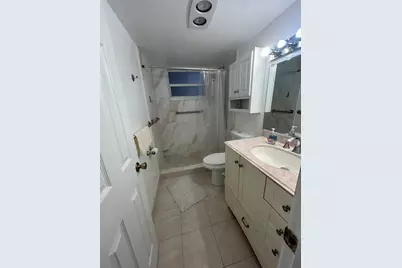 225 Bonnie Boulevard #405, Palm Springs, FL 33461 - Photo 11
