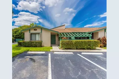 454 Lakeview Drive #1, Weston, FL 33326 - Photo 1