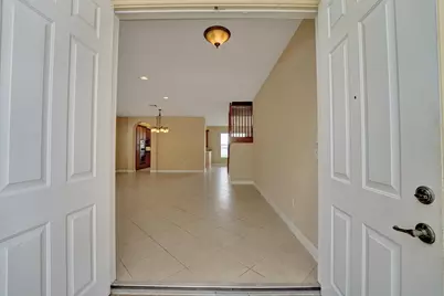 18062 SW 41st Street, Miramar, FL 33029 - Photo 11