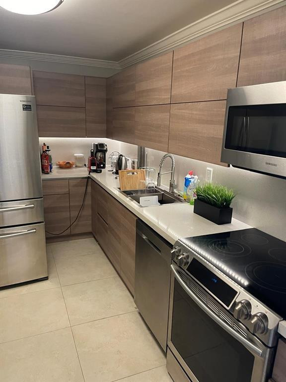 3000 S Ocean Dr #302 - 3000 S Ocean Dr #302, Hollywood, FL 33019 Luxury Property | Jose Angel Pina