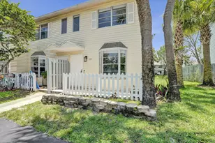201 SW 3rd St, Pompano Beach, FL 33060 - Photo 37