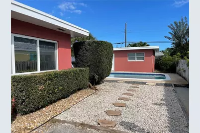 616 NE 11th Avenue, Pompano Beach, FL 33060 - Photo 3