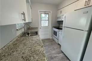 616 NE 11th Ave, Pompano Beach, FL 33060 - Photo 13