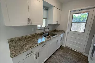 616 NE 11th Ave, Pompano Beach, FL 33060 - Photo 11