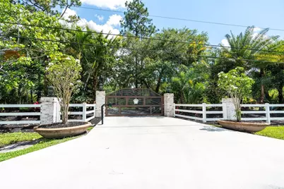 10780 Anderson Lane, Wellington, FL 33449 - Photo 3