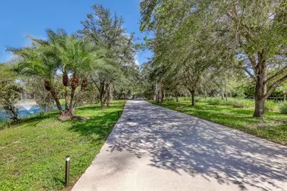 10780 Anderson Lane, Wellington, FL 33449 - Photo 5