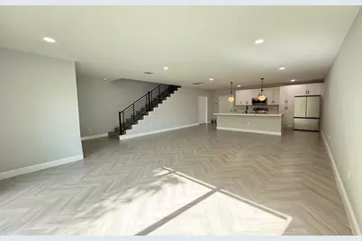 333 NW 41st Street #337, Oakland Park, FL 33309 - Photo 3