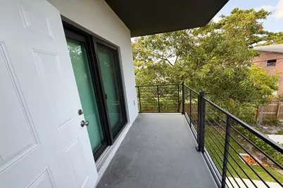 333 NW 41st Street #337, Oakland Park, FL 33309 - Photo 15