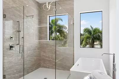 1040 NW 6th Terrace, Boca Raton, FL 33486 - Photo 21