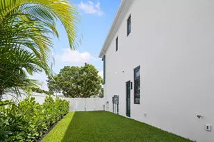 1040 NW 6th Terrace, Boca Raton, FL 33486 - Photo 29