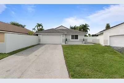 15037 Brighton Lane, Davie, FL 33331 - Photo 1