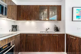 6899 Collins Ave, Miami Beach, FL 33141 - Photo 19