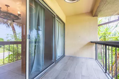 895 N Village Drive N #204, Saint Petersburg, FL 33716 - Photo 29