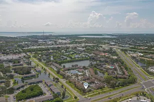 895 N Village Dr N, Saint Petersburg, FL 33716 - Photo 49