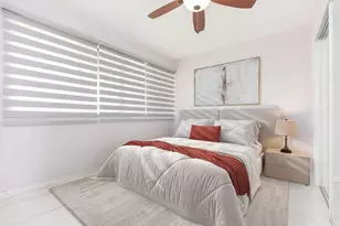 895 N Village Dr N, Saint Petersburg, FL 33716 - Photo 19