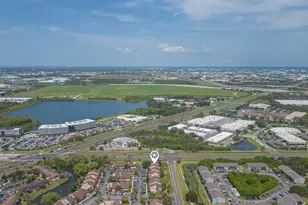 895 N Village Dr N, Saint Petersburg, FL 33716 - Photo 47