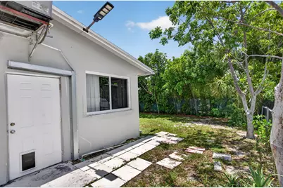 2811 NE 9th Terrace, Pompano Beach, FL 33064 - Photo 29