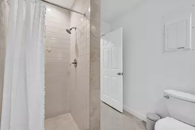 4521 NE 2nd Avenue, Oakland Park, FL 33334 - Photo 33