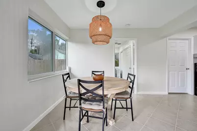 4521 NE 2nd Avenue, Oakland Park, FL 33334 - Photo 17