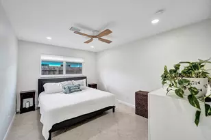 4521 NE 2nd Ave, Oakland Park, FL 33334 - Photo 25