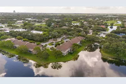 3501 Lakeside Drive, Davie, FL 33328 - Photo 45