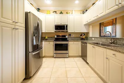 3501 Lakeside Drive, Davie, FL 33328 - Photo 5
