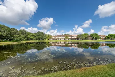 3501 Lakeside Drive, Davie, FL 33328 - Photo 3