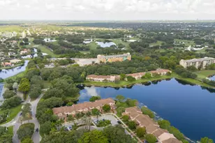 3501 Lakeside Dr, Davie, FL 33328 - Photo 57