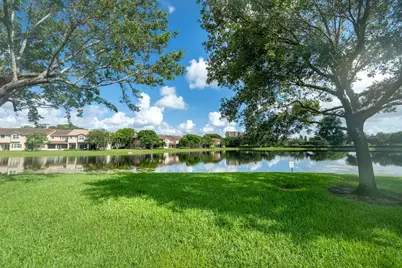 3501 Lakeside Drive, Davie, FL 33328 - Photo 21
