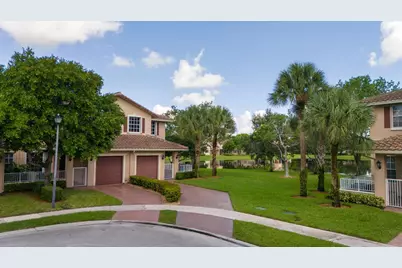 3501 Lakeside Drive, Davie, FL 33328 - Photo 31