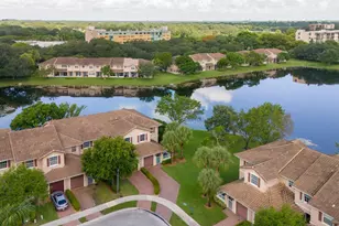 3501 Lakeside Dr, Davie, FL 33328 - Photo 35